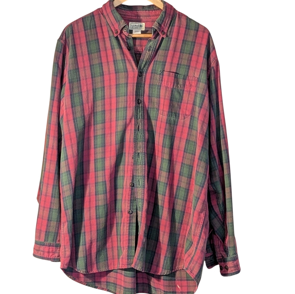 L.L. Bean Red and Green Plaid Casual Shirt XL Tall Outdoor Cabincore Lumberjack